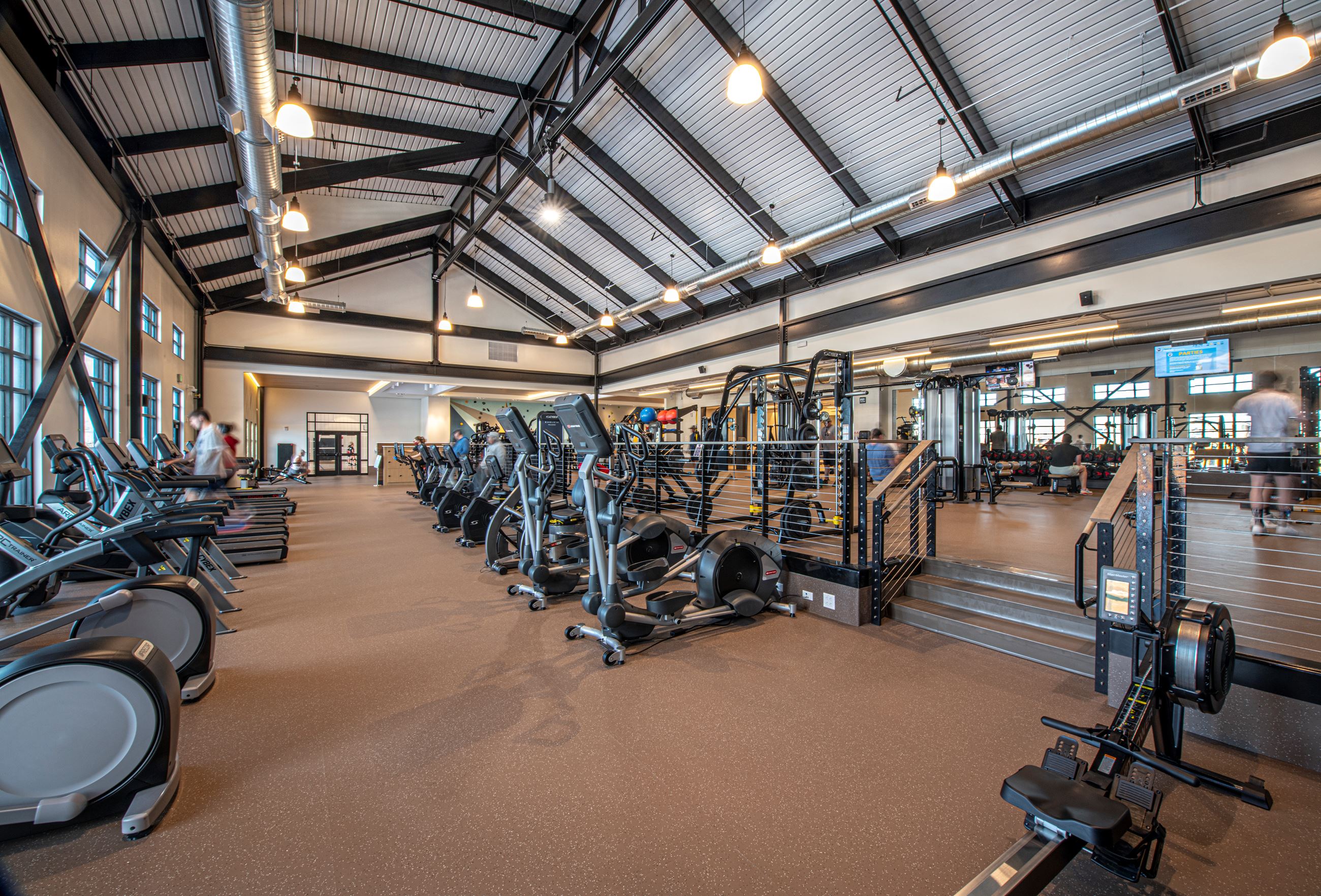 Fitness area perspective with motion